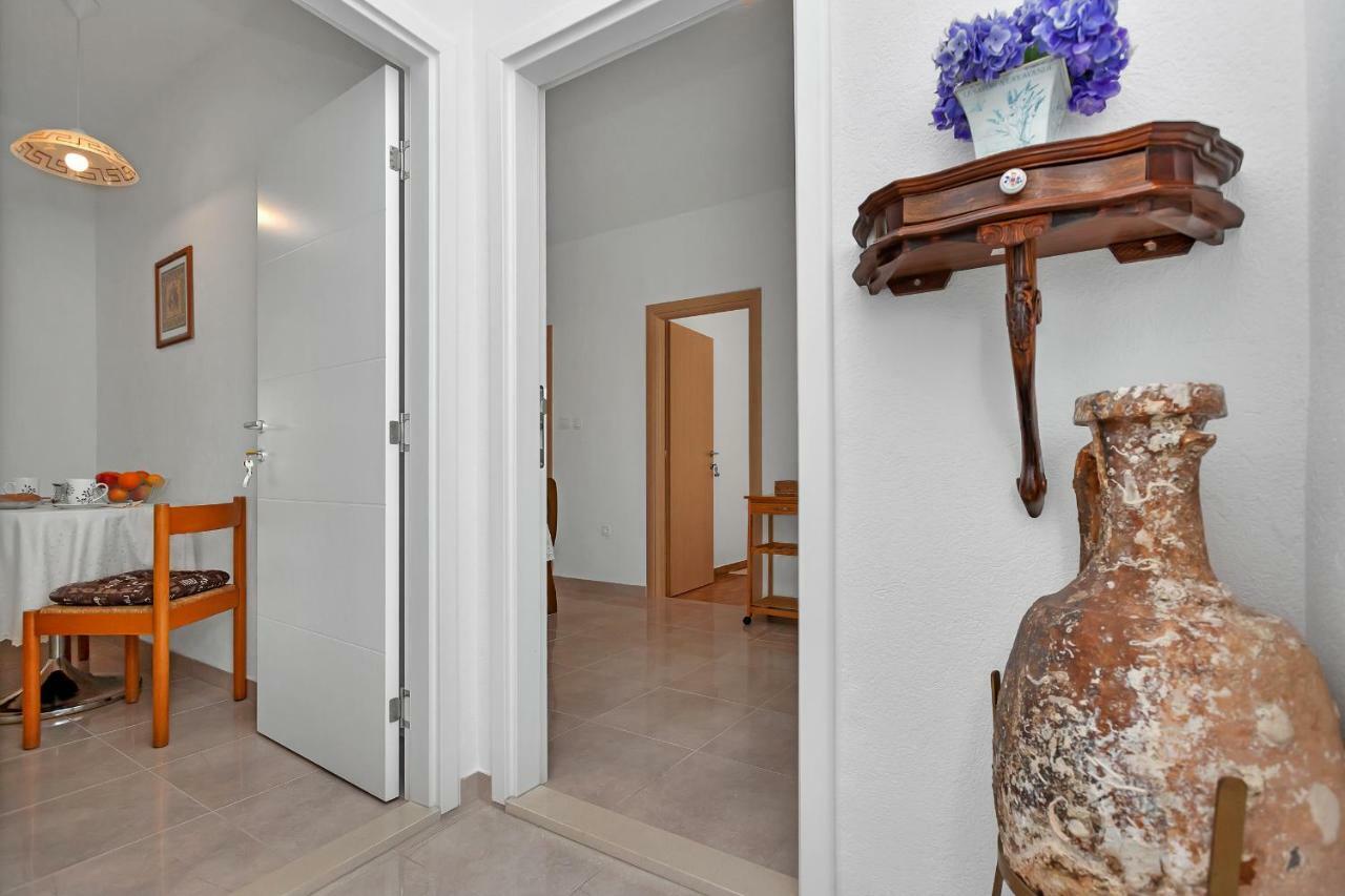 Mirjana & Ivo Apartment Makarska Exterior photo